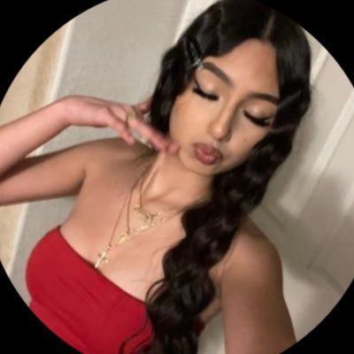 yesitswettt's profile picture. link 65 dm location 📍new pageee