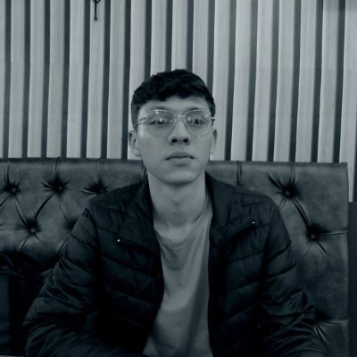 MarinRiveraDa's profile picture. ⚪⚫