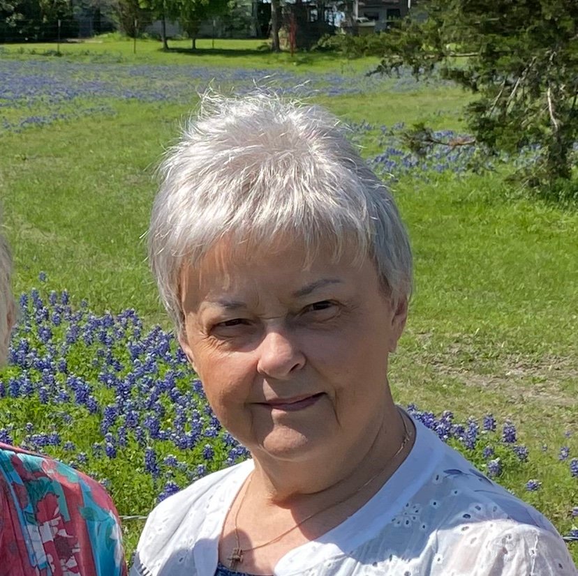 SueVaug04's profile picture. 