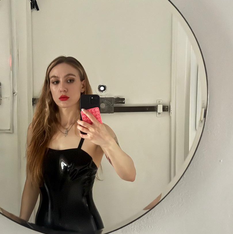 Ginaqs0h's profile picture. 