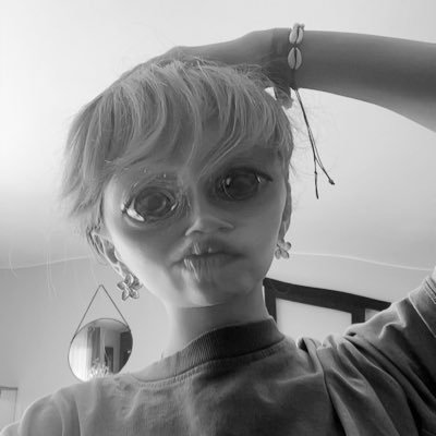 Ashleyarnou's profile picture. 