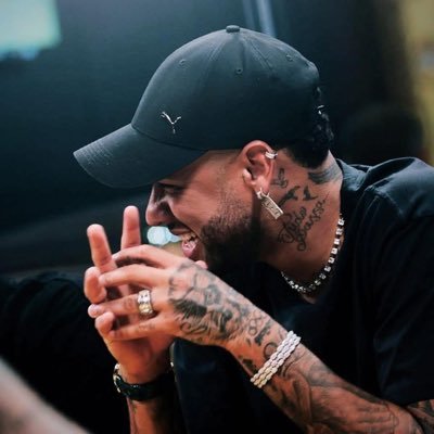 b4llen11's profile picture. Often you endure a storm, sometimes a drop drowns you🖤”