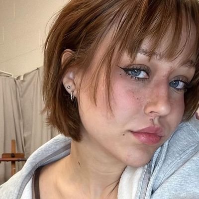 jennysmith25921's profile picture. 