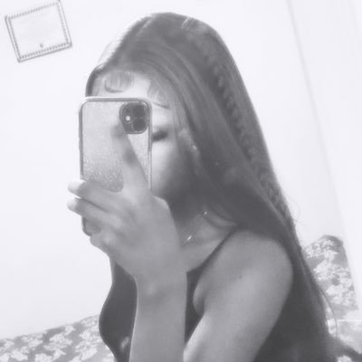 NainyaaX70021's profile picture. 
