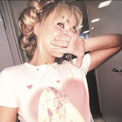 bornpink's profile picture. for 𝗲𝗹𝗮𝗶𝗻𝗲 💗