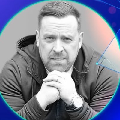 r_riddl23438's profile picture. 🇬🇧🇵🇹 #NFTs c.2018 • Angel Investor • NFT Collector • Cryptopunk 6508 - For Business Enquiries: riddlernft@gmail.com
