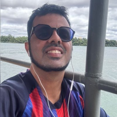 alexcavalcante_'s profile picture. corinthians • liverpool • geralmente comentando uma série, um filme, um dorama, uma novela ou um livro de fantasia 🏳️‍🌈