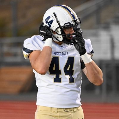 Trist_Esq's profile picture. Westpark high school C/O 27 POS DE/TE / OL 6’4 225 LBS Email tjesquivel0816@gmail.com                             NCAA ID# 2402221521