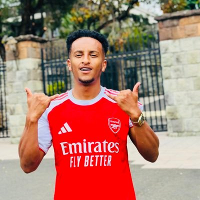 Esmithgunners's profile picture. 