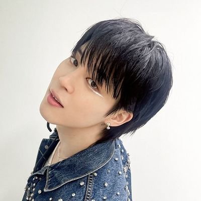 bellielvsyg's profile picture. ㅤㅤㅤ    (방탄소년단)  ,  my   heart   is   yours