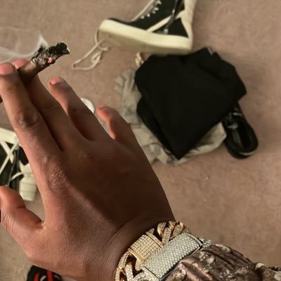 1LuhhBen's profile picture. 12125L🦅🅱️LLL🦅