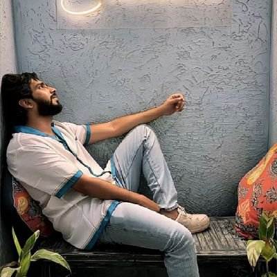 mabhilasha2807's profile picture. 