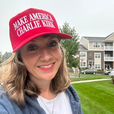 KellyStuttler's profile picture. Believer, Mother, American, MAGA Republican. 
Working at @thepachase and volunteering with @earlyvoteaction!
Want Term Limits? Put the NO in NOVEMBER!