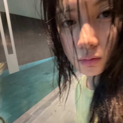 astrowbored's profile picture. akun ini dibeli monyet