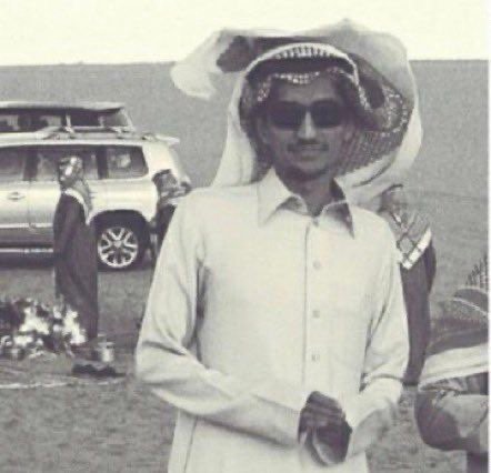 r3v50's profile picture. 