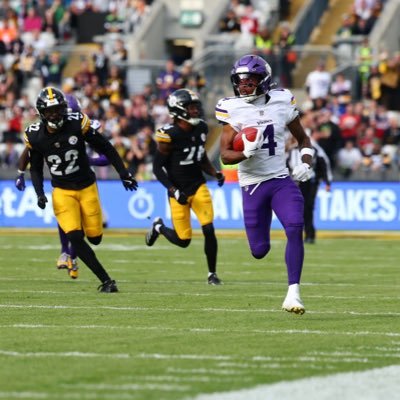 Myles_price3's profile picture. GOD give me strength 🙏🏾 business inquires : Tadewon@advantageonegroup.com