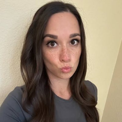 MOMMYMARINE6513's profile picture. 