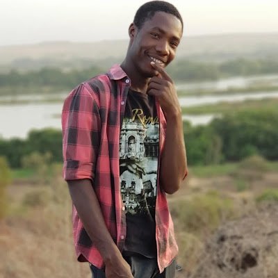RachidDOUBOU's profile picture. 