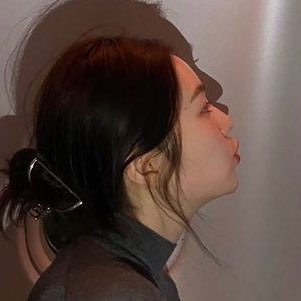 jiminiesneck's profile picture. karina. 230908. 250204 💙🌙❄️🦋