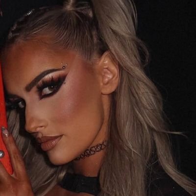 CatherineNikita's profile picture. ✨ 29
✨ Gamer (Duel Links, Neptunia, Valkyrie Connect & more)
✨ Hospitality Worker 
✨ Former Womens Wrestling Site Owner (@CattiesWrestlin)