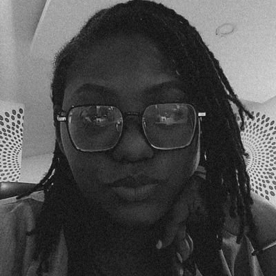 She_louie's profile picture. carving my own piece of heaven on earth