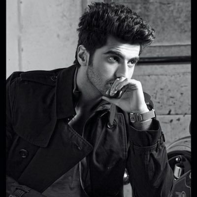 Tq_____1's profile picture. شاء الله ورضِينا بِما شاء، فالحمدُ لله دائمًا وابدًا.