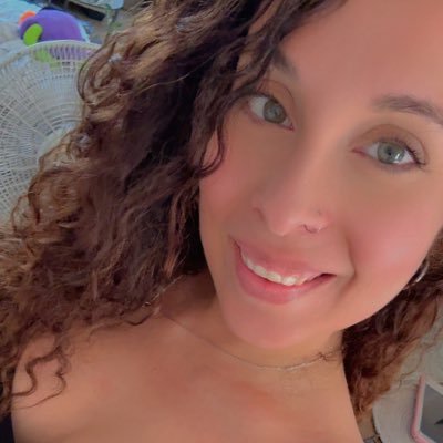 marie34600490's profile picture. 🇵🇷♥️ 🧛🩸🦌🌲🎂🎈♥️