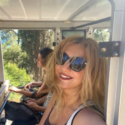 merveyldrm____'s profile picture. 
