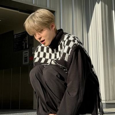 kaylevinz's profile picture. 99𝘴 𝘌𝘕𝘍𝘗 || 🎶  #𝘢𝘵𝘦𝘦𝘻 #𝘴𝘬𝘻 #𝘵𝘹𝘵 #𝘵𝘳𝘦𝘢𝘴𝘶𝘳𝘦 
🎬 yup ☆ neurological impairment fighter 💉