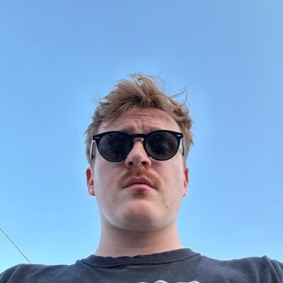 frecklefruit's profile picture. it’s all happening