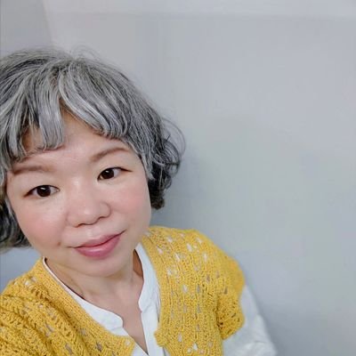 catherinejun's profile picture. キラキラあみものクリエーター。 
編み物大好き！  マフラーやストール等、マキモノのオンラインショップ「CATORICOT（カトリコ）」を運営しています。