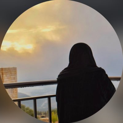___hdd_'s profile picture. الأدب والفنون والقطاع الثقافي | أدرسُ الحقوق في @kfu_law | حساب شخصيّ | @fawaselclub