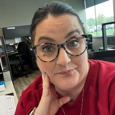 Alicescarlett0's profile picture. Digital security & reputation guard for Elon Musk | Protecting his online presence from imposters & misinformation | Committed to truth & authenticity