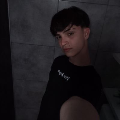 juanni_0's profile picture. 