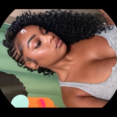 Desthemaker's profile picture. Esthtie turned Nurse …Insta @dessystacksss