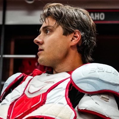 sebasspufffish's profile picture. #blackhawks #RaiseUp