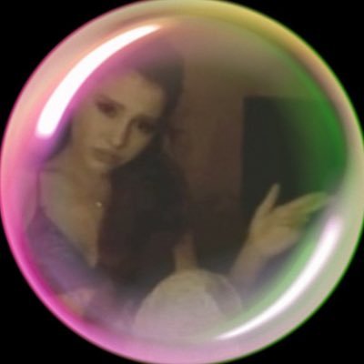 imstuckC6H12's profile picture. there's wishbones & clovers & numbers from heaven