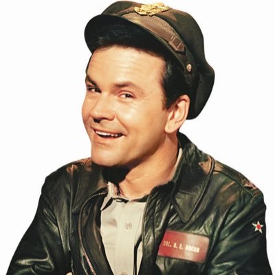 DeanMar80098832's profile picture. staunch supporter of Essendon & Arsenal Football Clubs, Duke University Basketball & Oasis.
