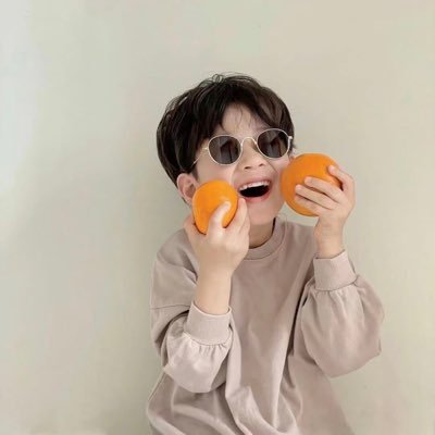 camol273072's profile picture. super serious growth professional • @D20_Labs • @visitsugartown 🃏