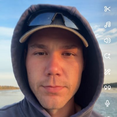 loganforbes2442's profile picture. shipping faster than I can think