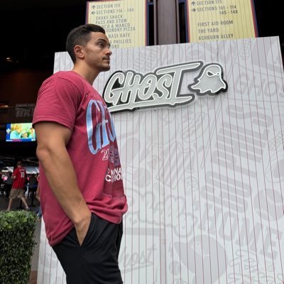 mdc2363's profile picture. Pitt Alum #H2P / Villanova Alum #GoCats / Hockey Player / Engineer / MBA