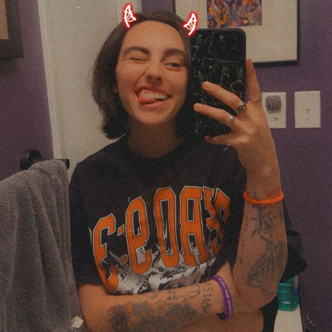 EasyBreezyBri07's profile picture. 