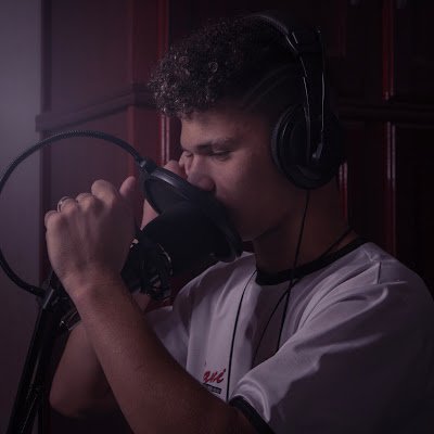 gb_raps's profile picture. Vou criar outro, esse perfil é temporário pra ver as notícias hehe