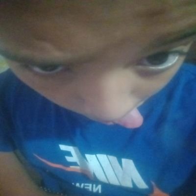 twink123097's profile picture. 