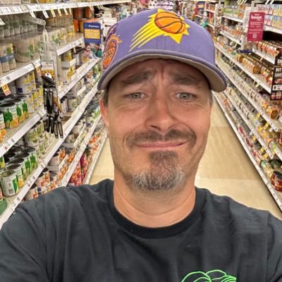 BeGoodStaySafe's profile picture. One 💜 Love