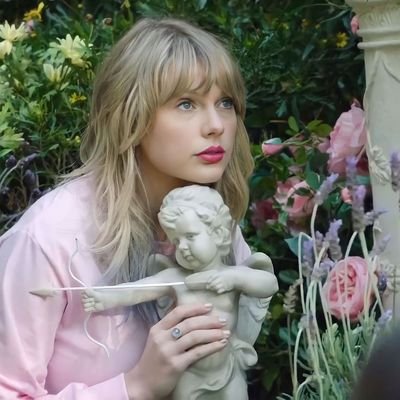 loverboyftv's profile picture. ⠀⠀⠀⠀⠀⠀!!   𝒴ou are what you    ℒove.
💍