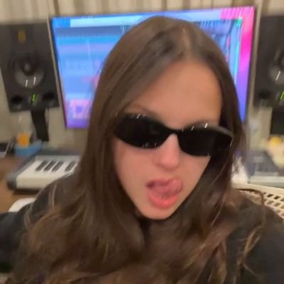 kyarottocake's profile picture. unfortunately, not the rising global pop sensation lara raj ✶