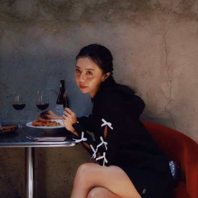 dhfhfbff6's profile picture. We are not controlled by any government and we also have our own freedom.  I also like traveling, camping, food, necklaces, and bags.