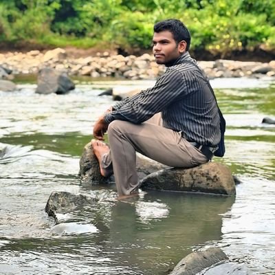 Vimlesh6632's profile picture. ꧁༒☬𝐌𝐫 𝐯𝐤𝐬 𝐣𝐢𝐢☬༒꧂
रहमत तेरी ✍️ लिखने जाऊं, तो
लग जाए साल हजार।..👏👏
मेरी✍️ कलम छोटी है, मेरे सतगुरु 🙇🏻‍♀️
आपकी महिमा 🙌🏻 अपरमपार ॥ 🙏🏻📿
 ❤️🙇🏻‍♀️