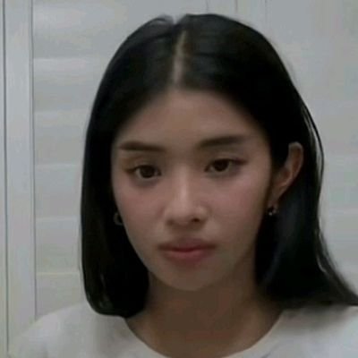 3cho_dayz's profile picture. Tentando viver 🤩
não sei o que colocar nessa merda de bio 🥵